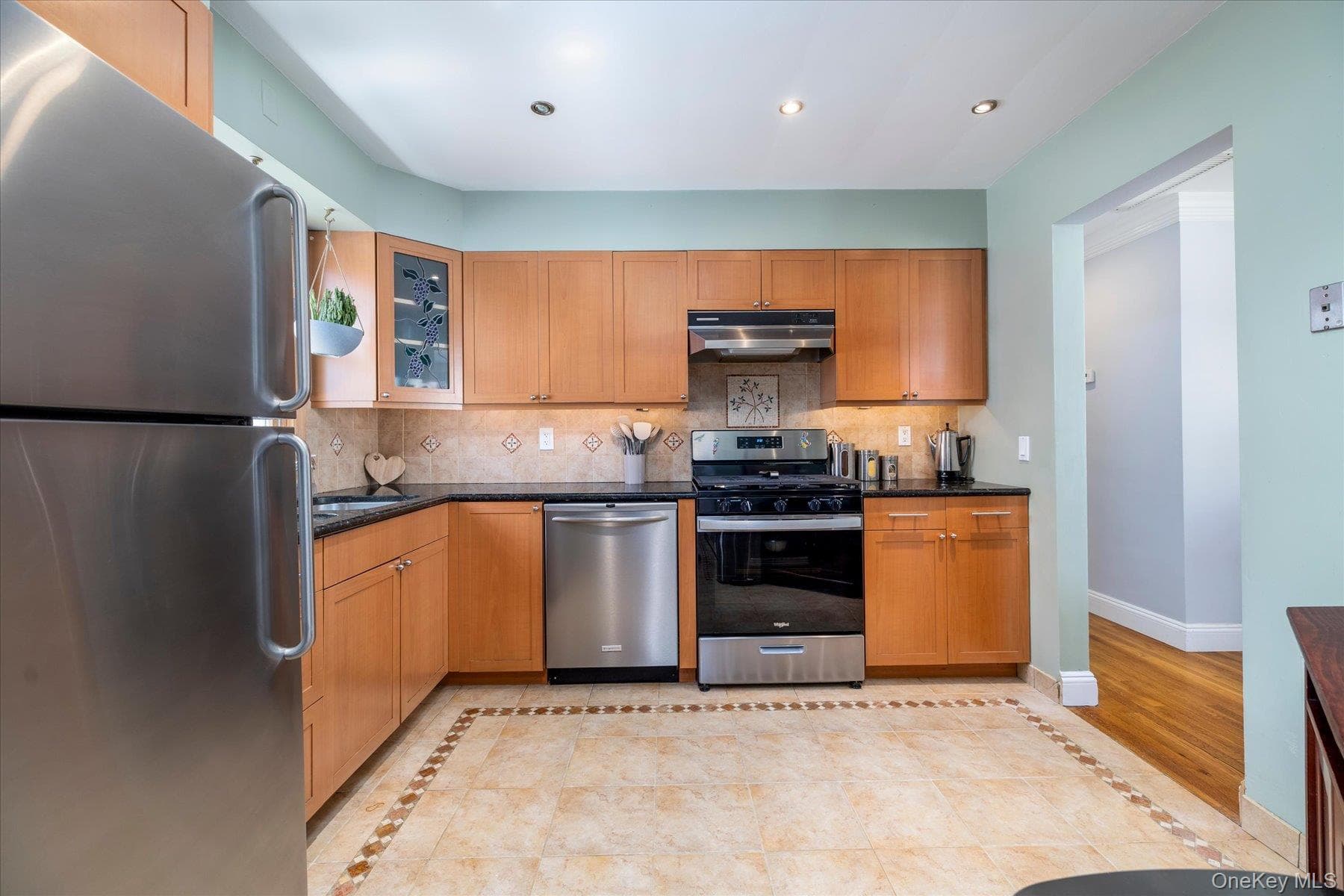145 Bismark Avenue thumbnail 7