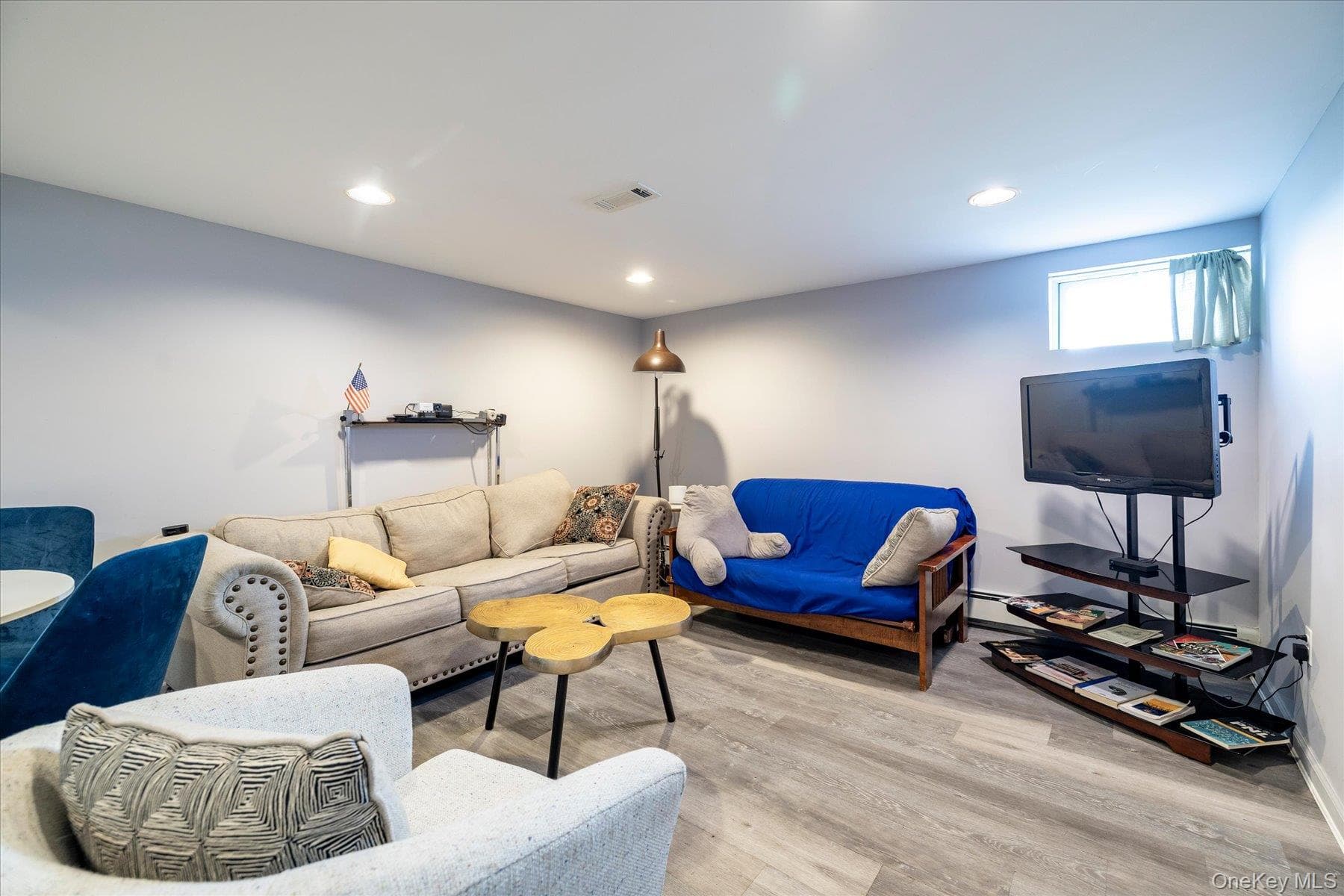 145 Bismark Avenue thumbnail 15