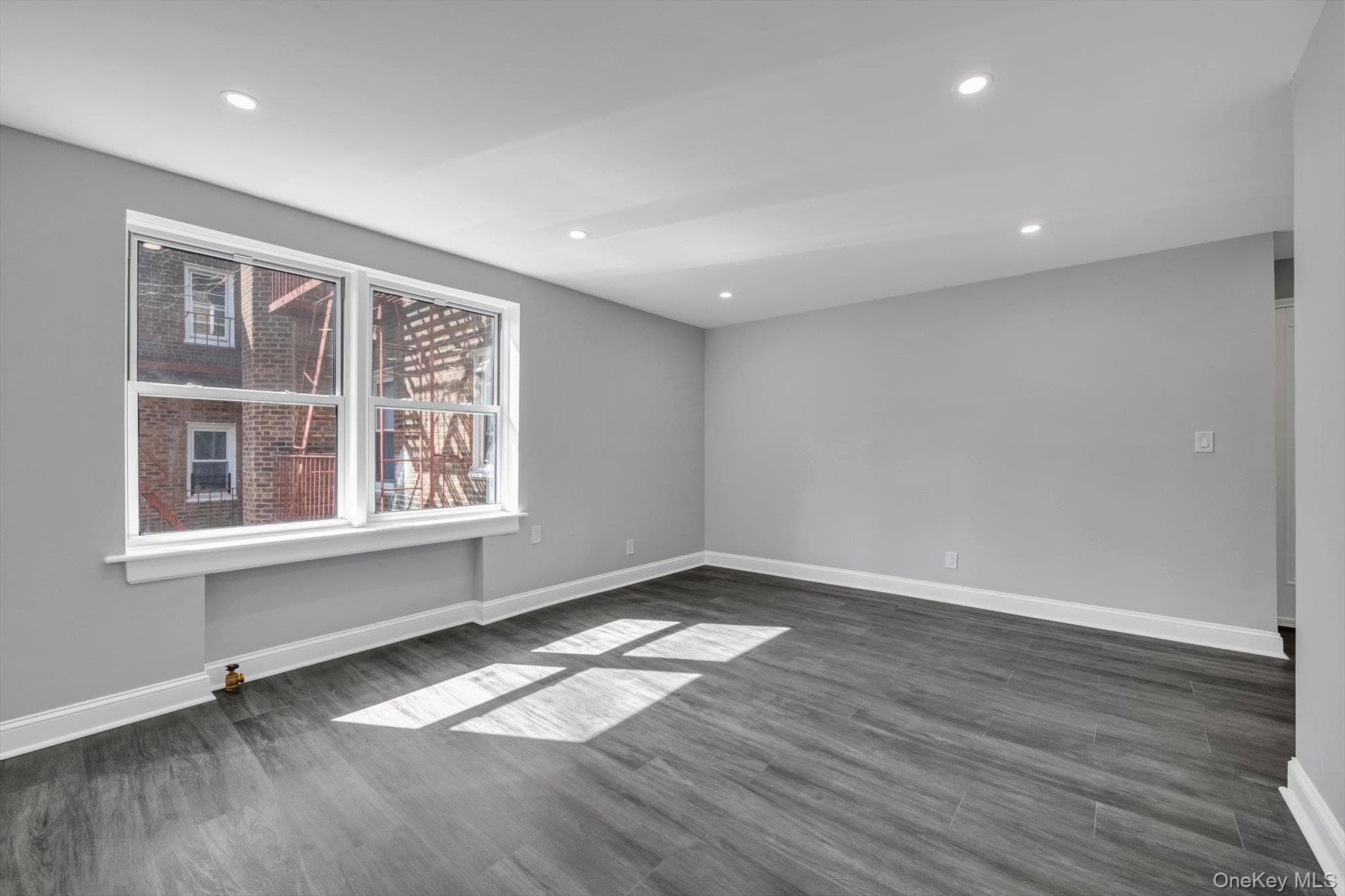 141-12 78th Avenue Unit: 3-H thumbnail 3