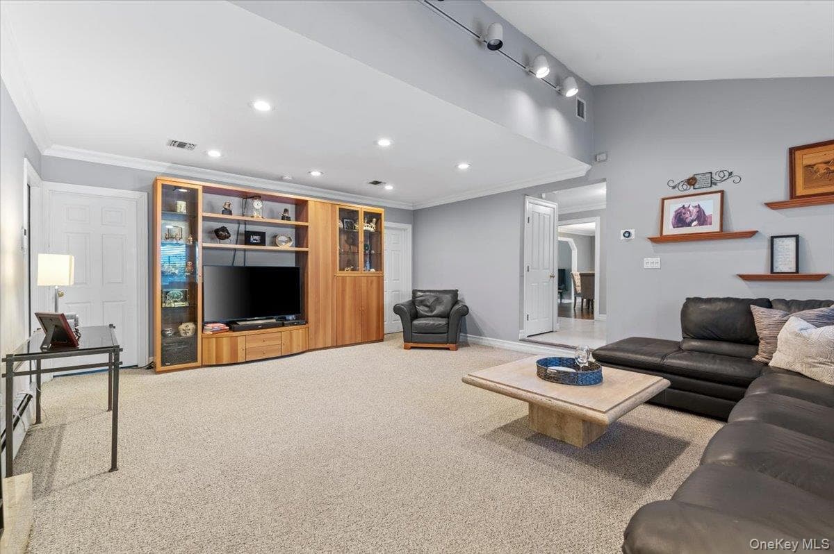 76 Wildwood Drive thumbnail 22
