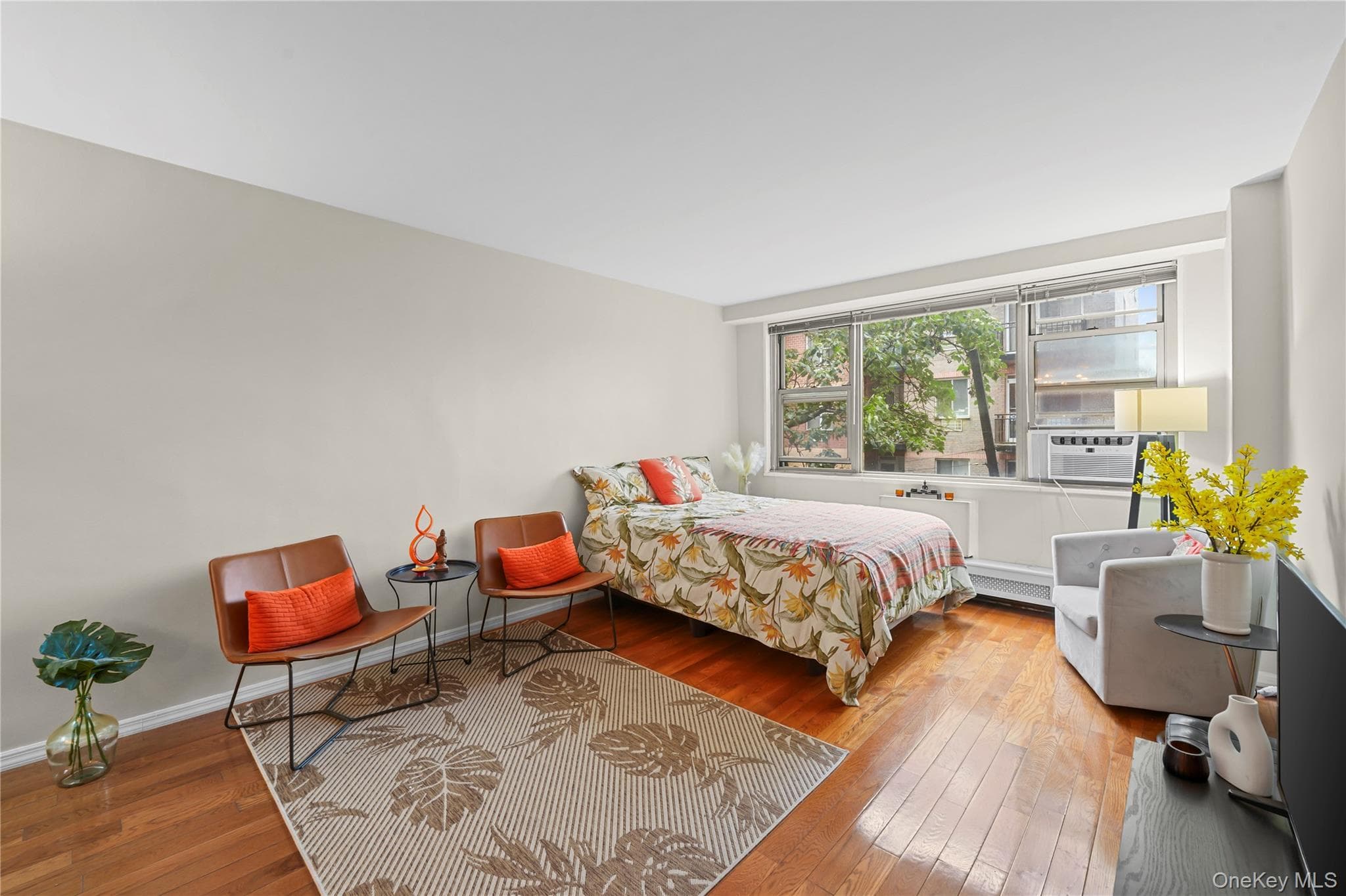 81-11 45th Avenue Unit: 3V thumbnail 2