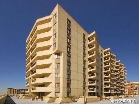 360 Shore Road Unit: 2G, Long Beach