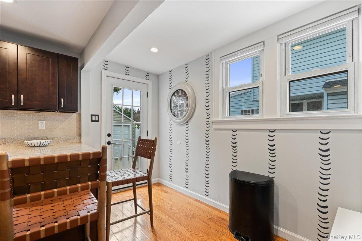 35 Saint Marks Avenue thumbnail 11