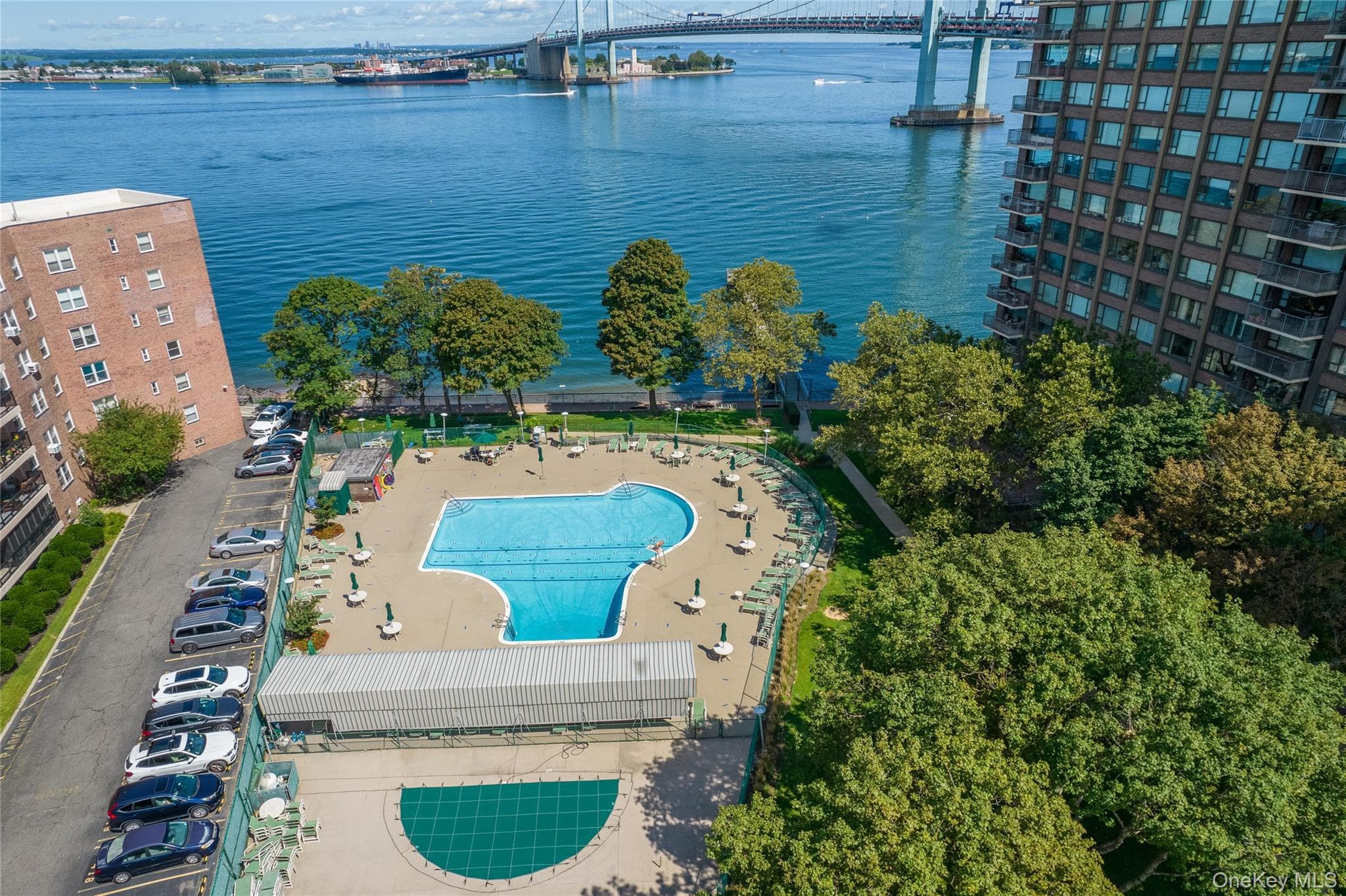 166-25 Powells Cove Boulevard Unit: 19G thumbnail 23