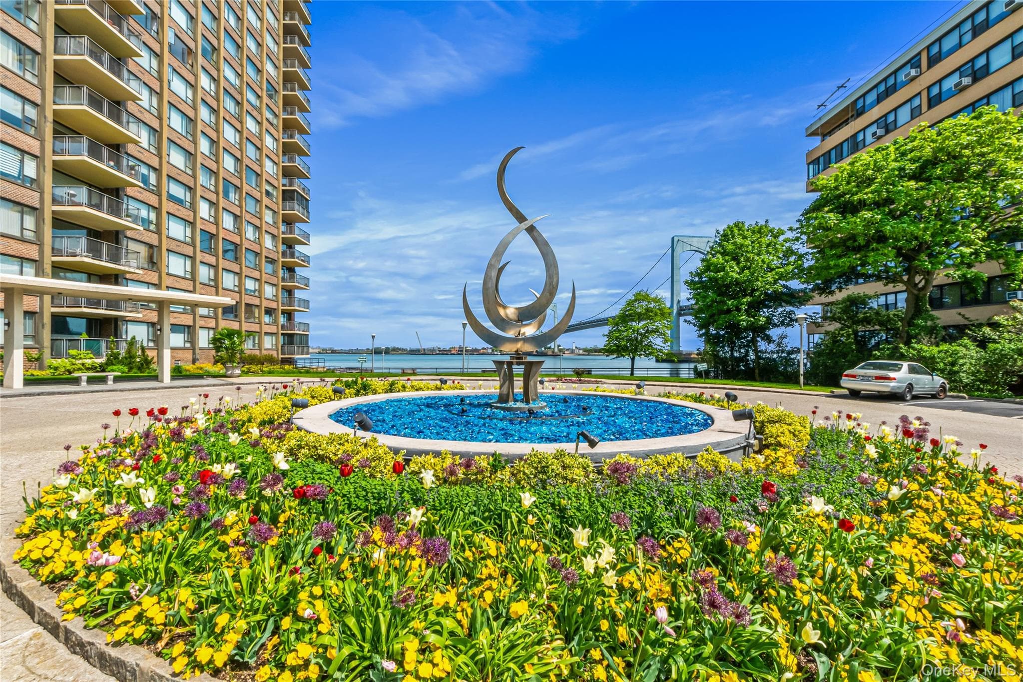 166-25 Powells Cove Boulevard Unit: 19G, Beechhurst