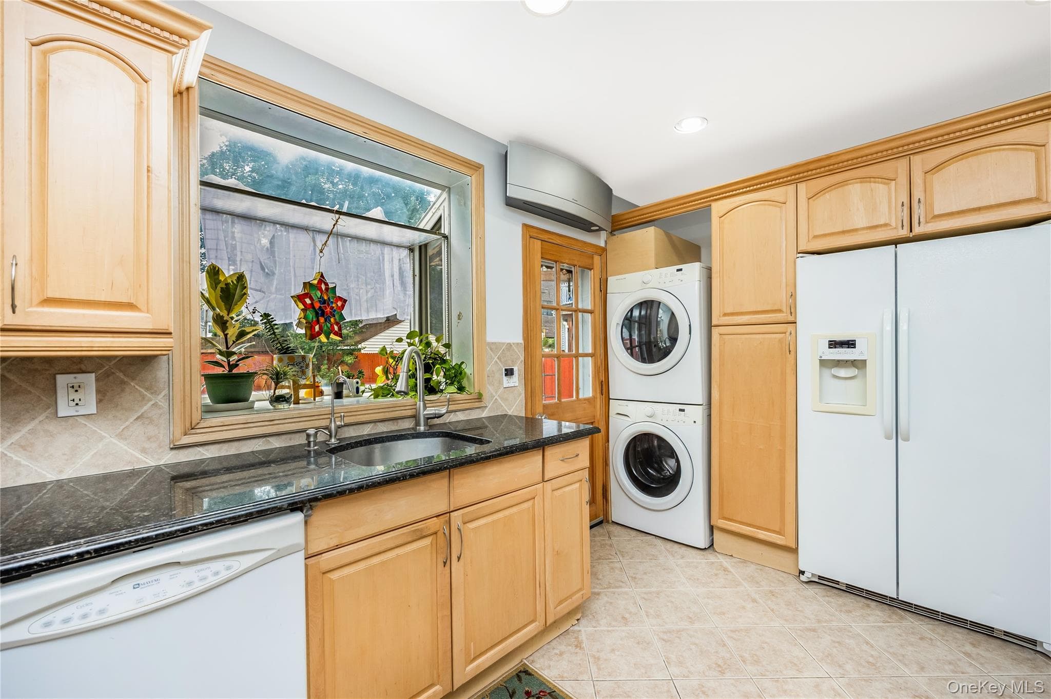 164-36 76th Avenue thumbnail 12