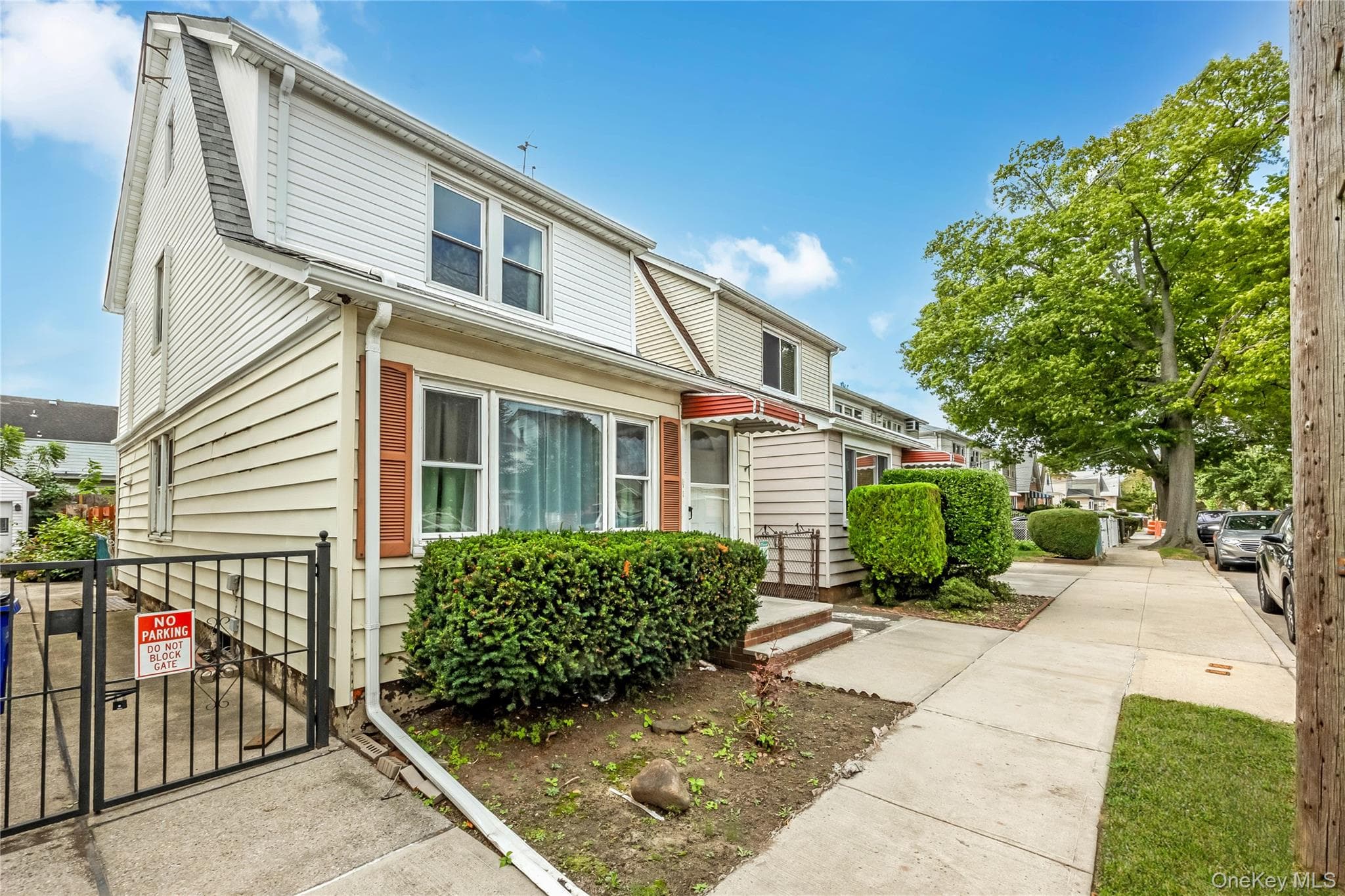 164-36 76th Avenue thumbnail 2