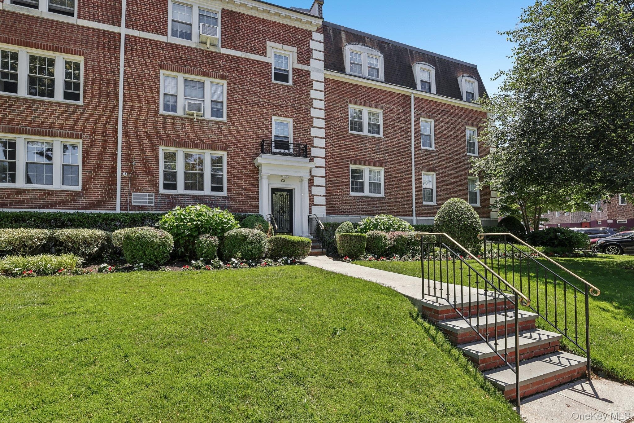22 Hamilton Place Pl Unit: I3 photo 1