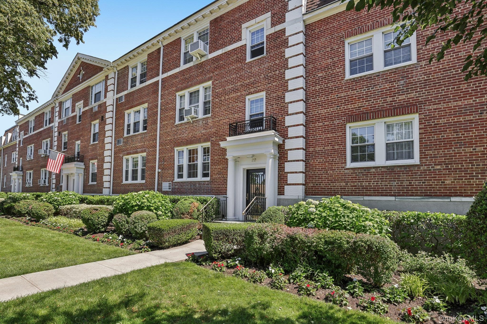 22 Hamilton Place Pl Unit: I3 thumbnail 2