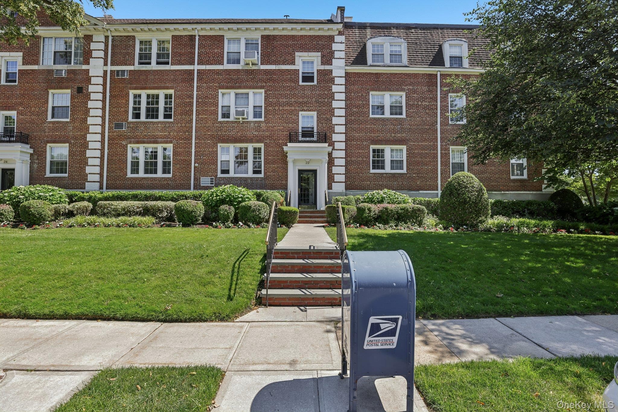 22 Hamilton Place Pl Unit: I3 thumbnail 3