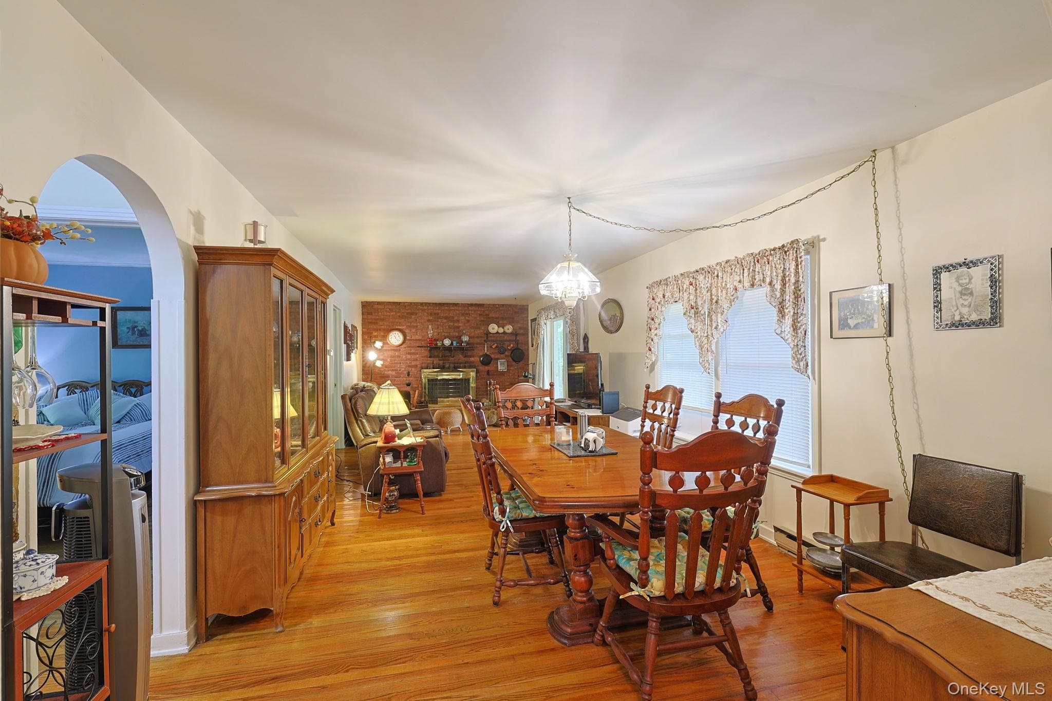 408 Field Road thumbnail 13