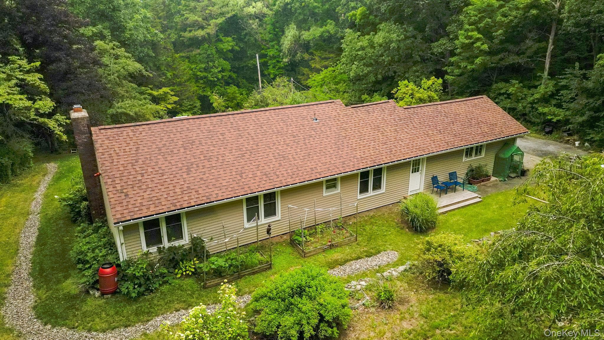 408 Field Road thumbnail 33