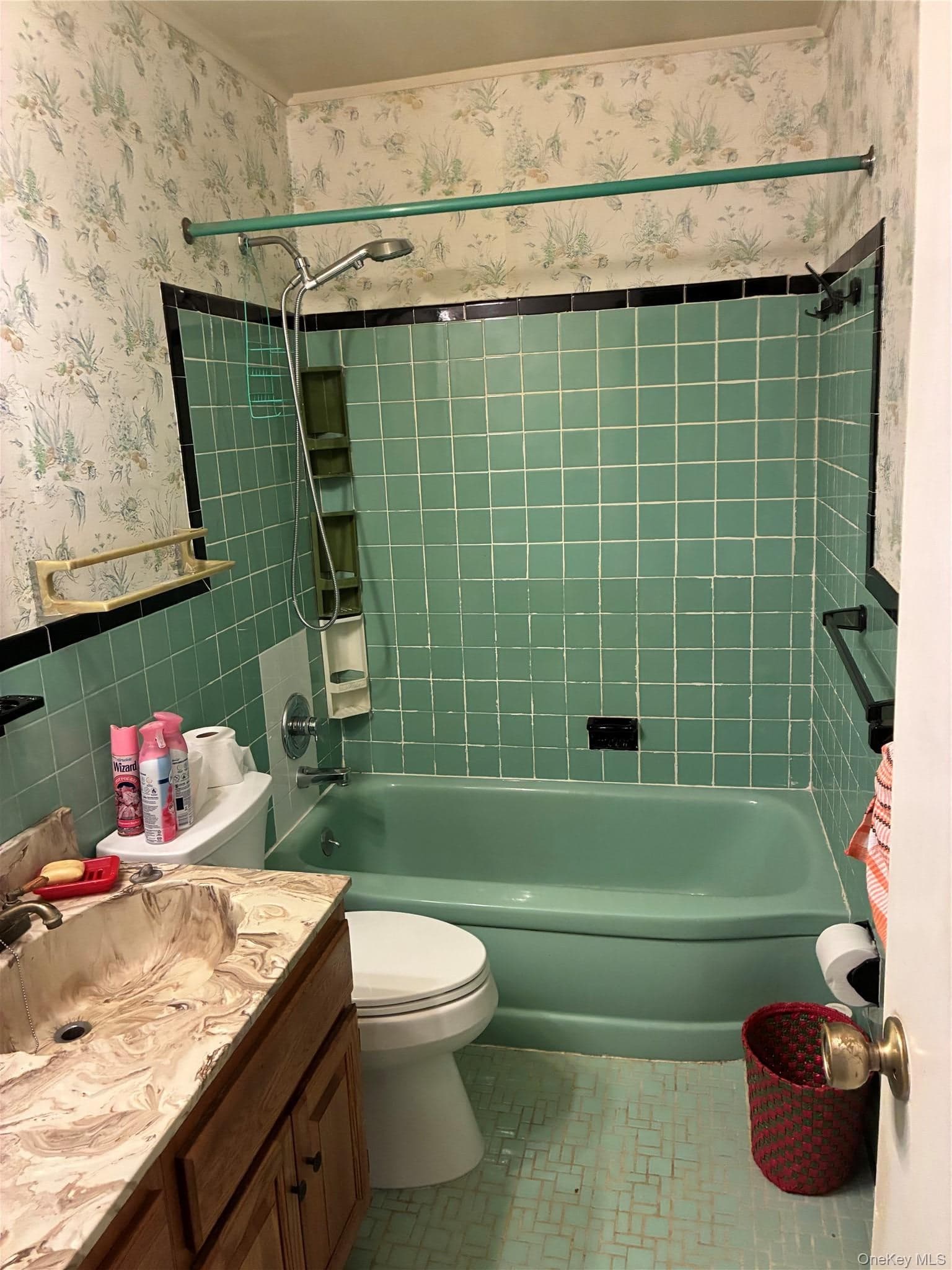 933 Maple Lane thumbnail 10