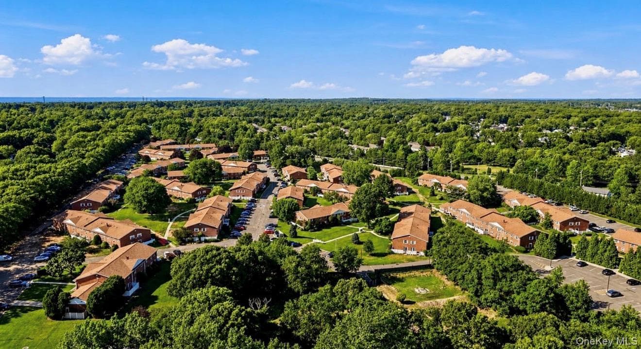 460 Old Town Road Unit: 11I thumbnail 3