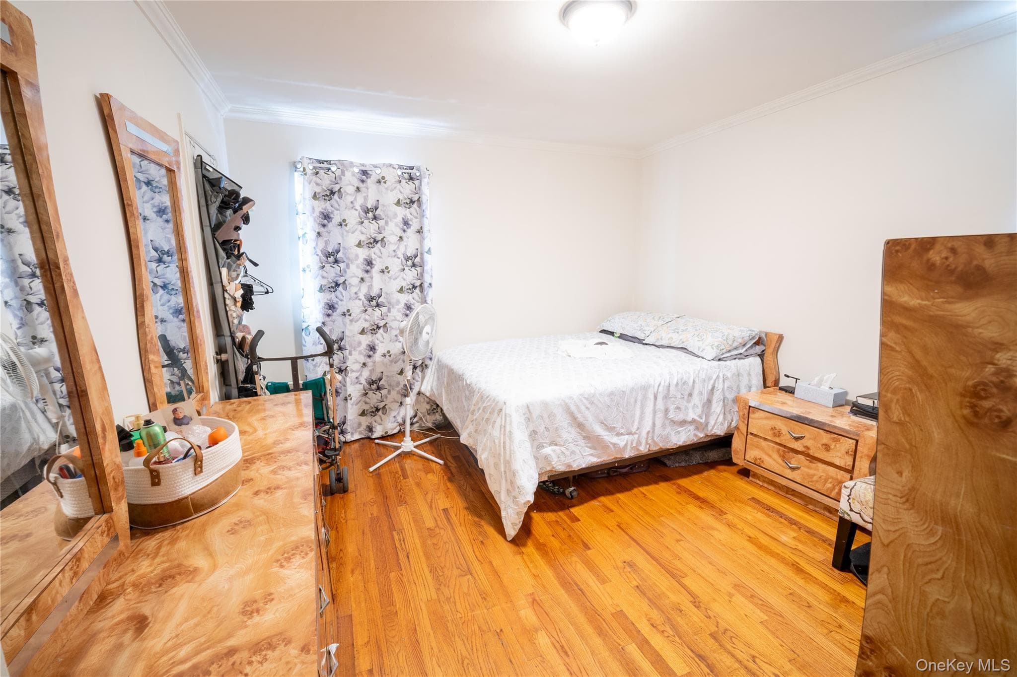 1309 Globe Avenue thumbnail 8