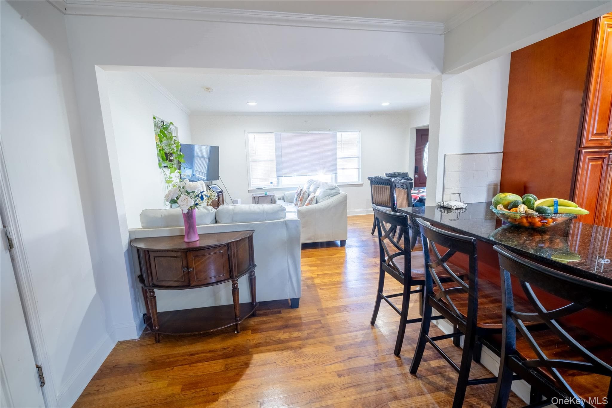 1309 Globe Avenue thumbnail 12
