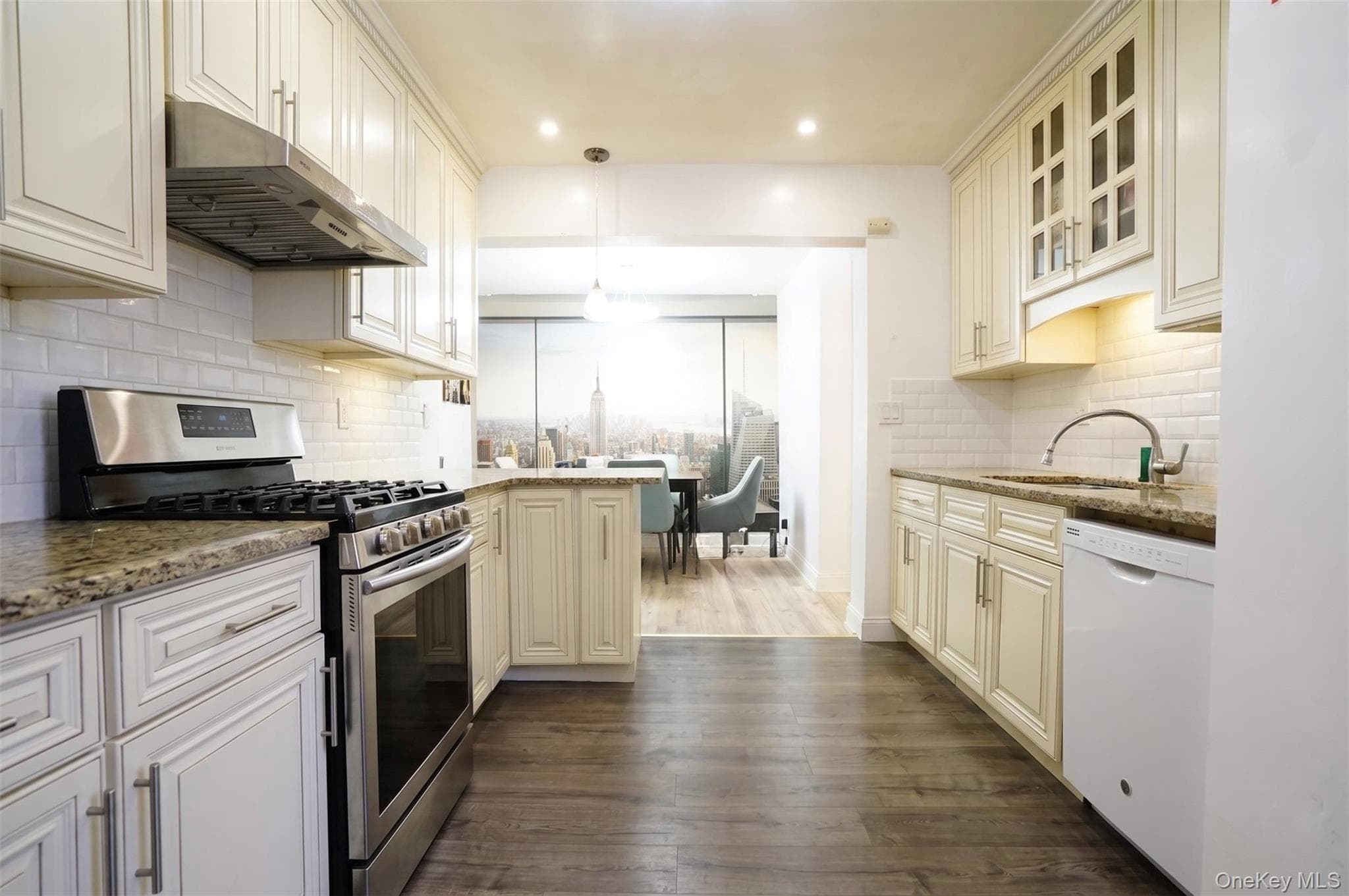 94-30 58th Avenue Unit: 1E thumbnail 8