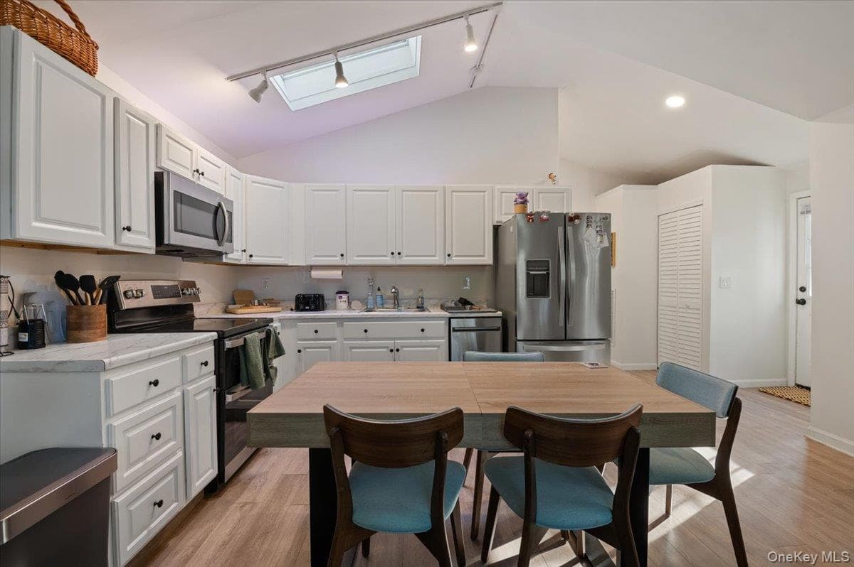 30 Ormond Avenue thumbnail 6