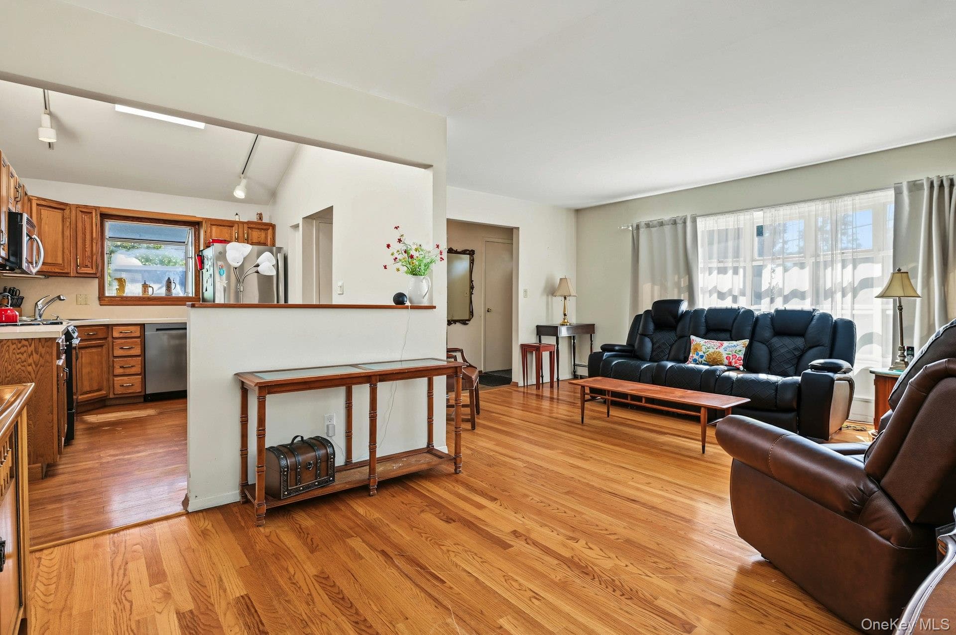 112 North Street thumbnail 10