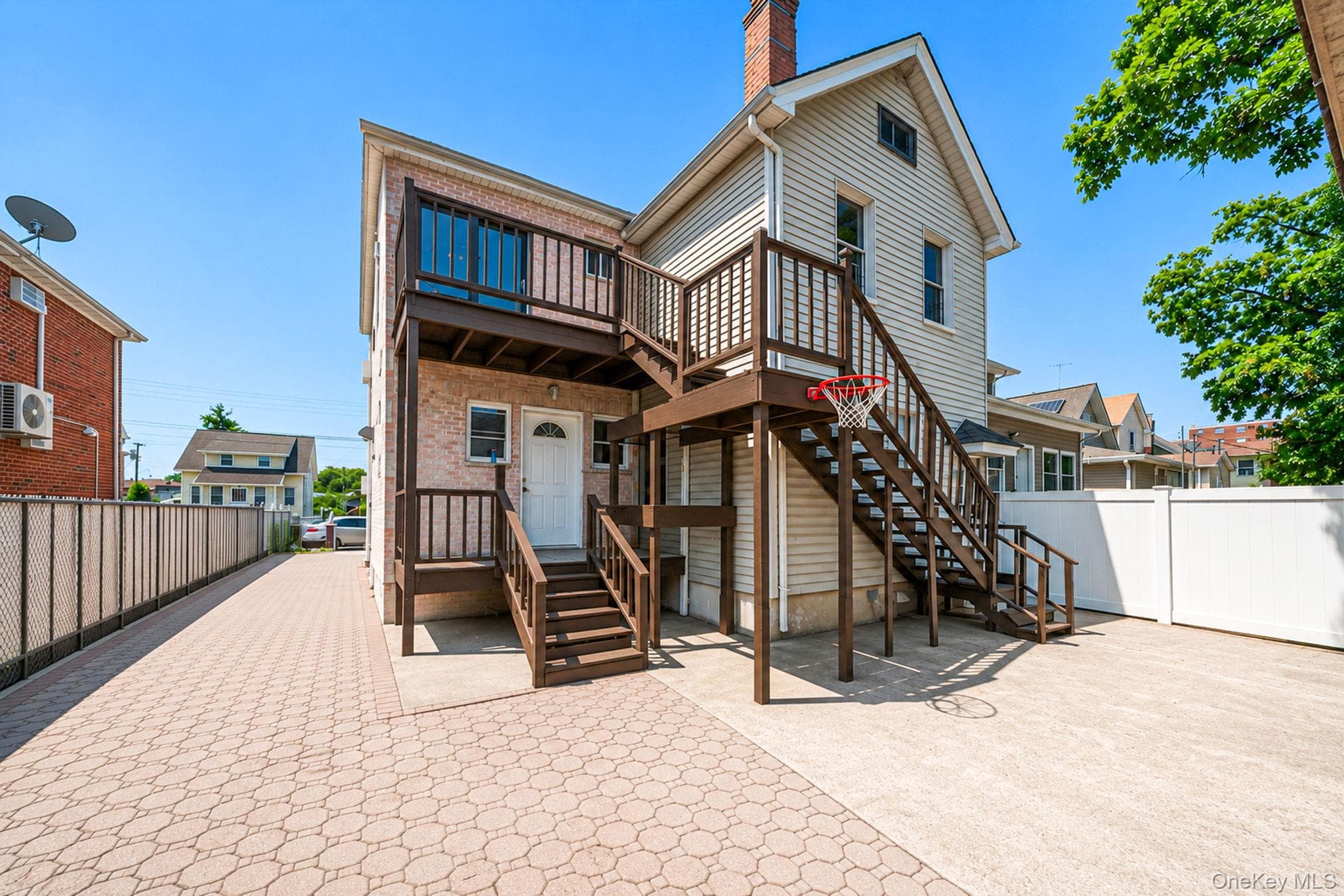 117-43 164th Street thumbnail 3