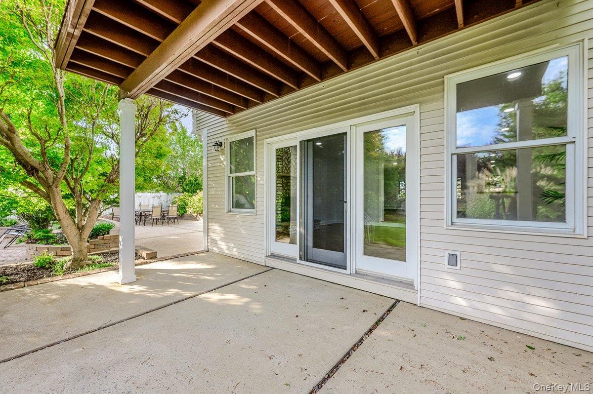 139 Coronado Street thumbnail 39
