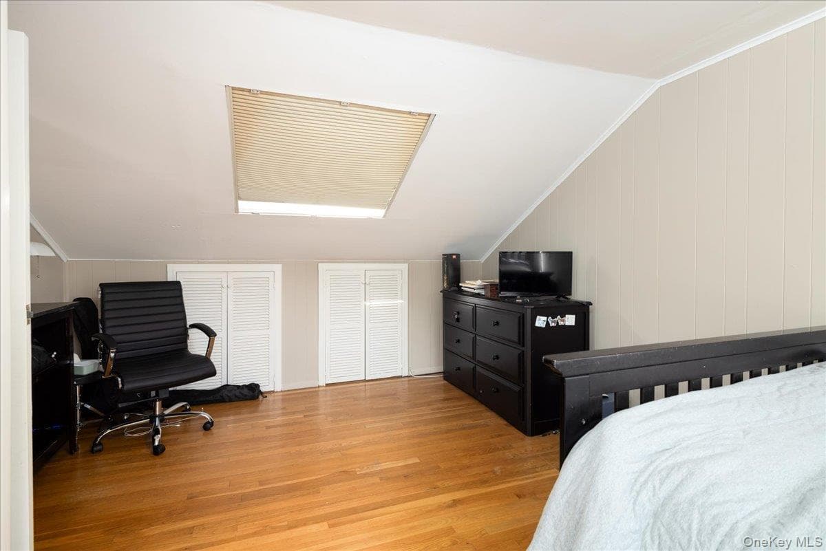 10 Seneca Drive thumbnail 13