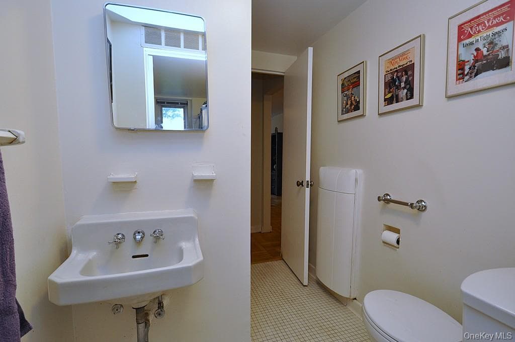 235 Garth Road Unit: A5B thumbnail 27