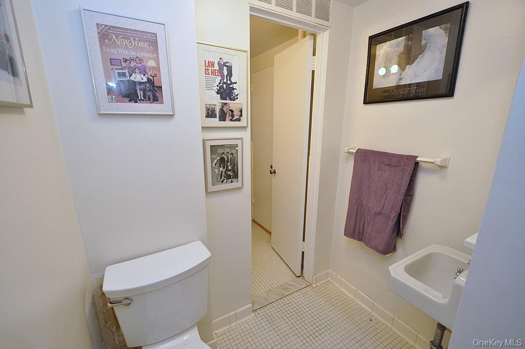 235 Garth Road Unit: A5B thumbnail 26