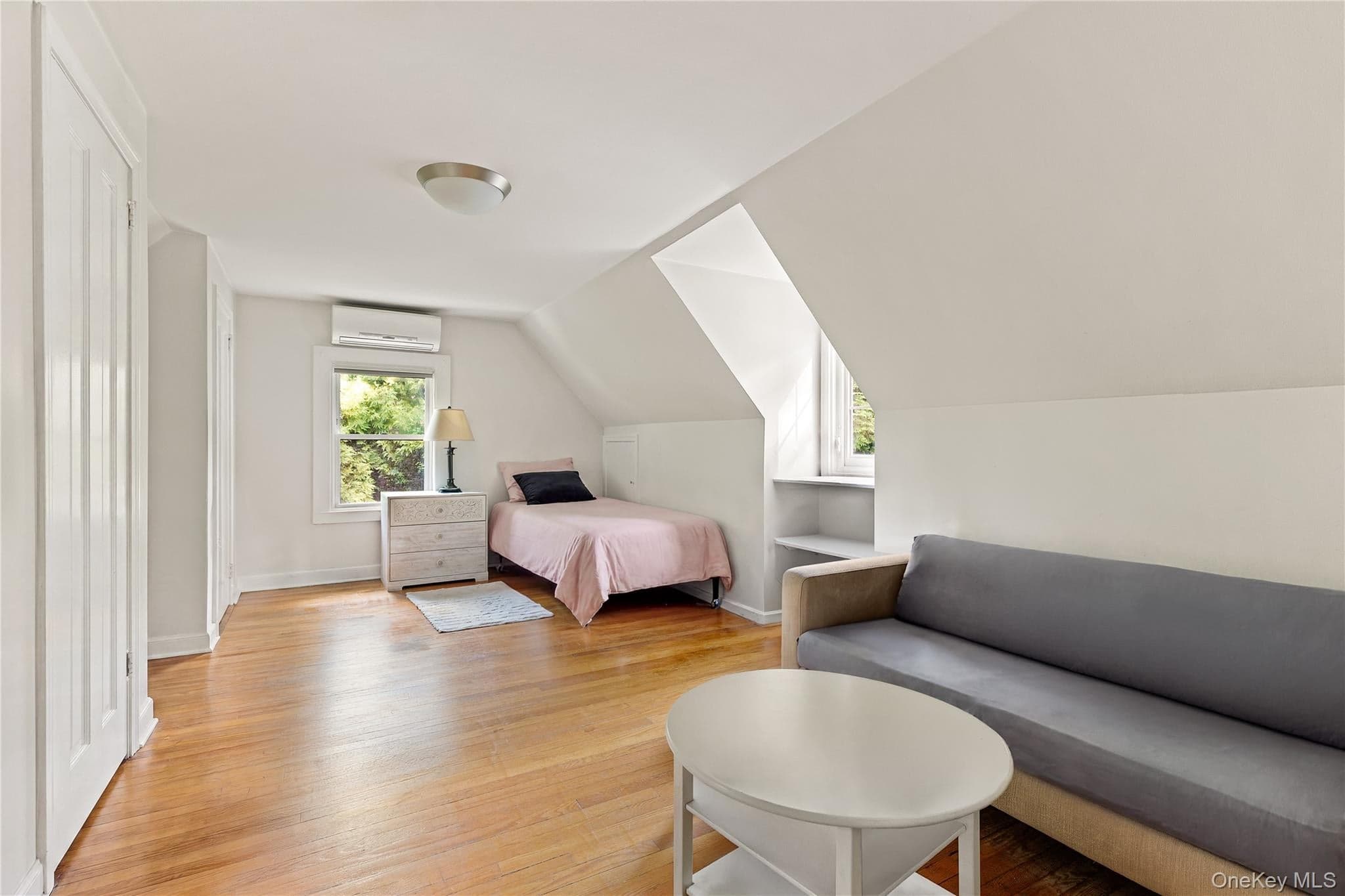 594 Fort Hill Road thumbnail 8