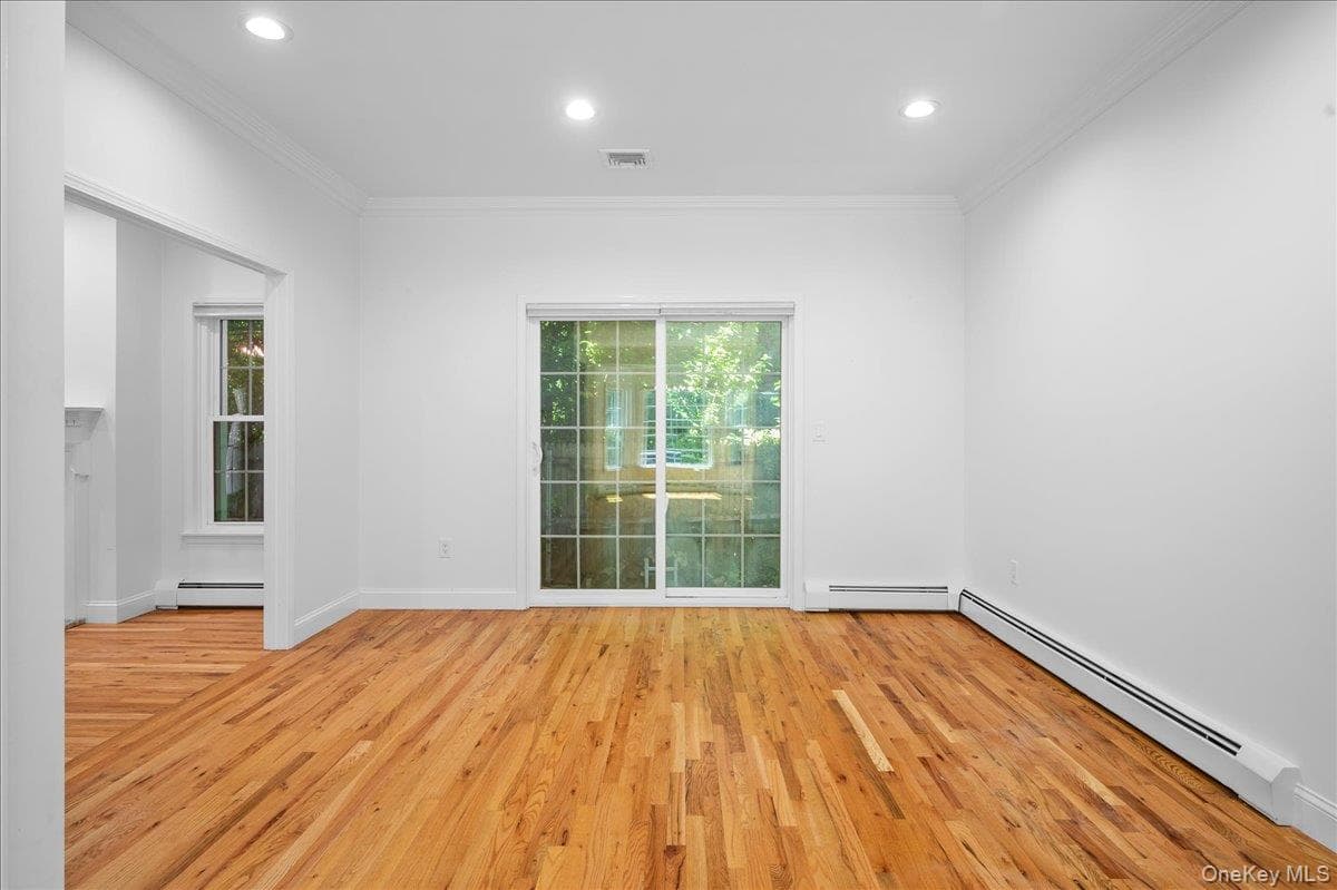 76 Smith Avenue thumbnail 18