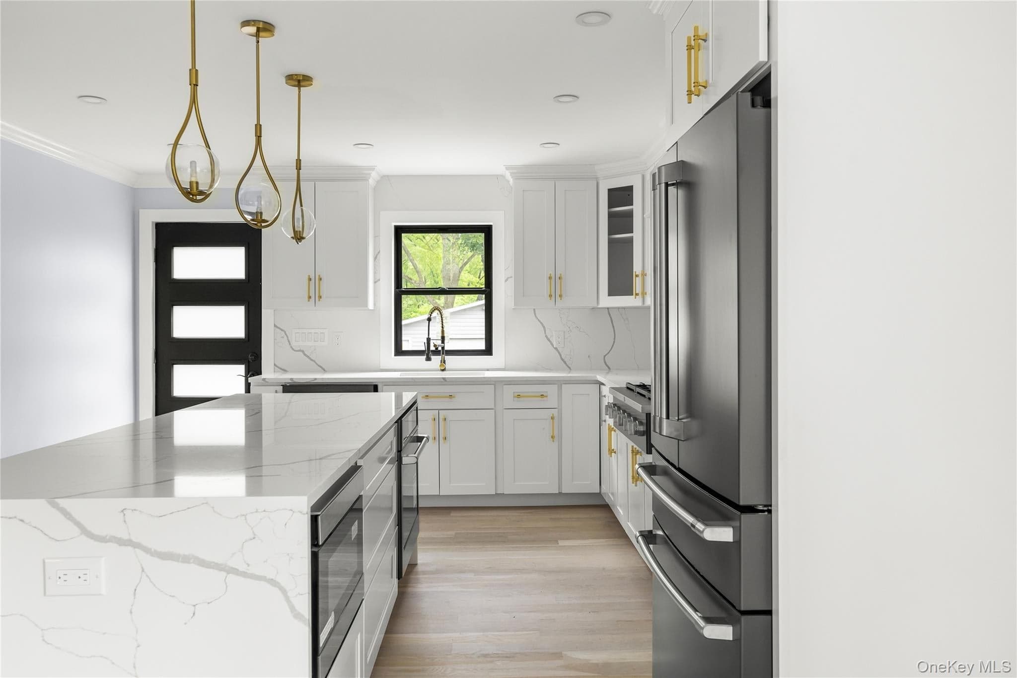 35 Harry Howard Avenue thumbnail 9