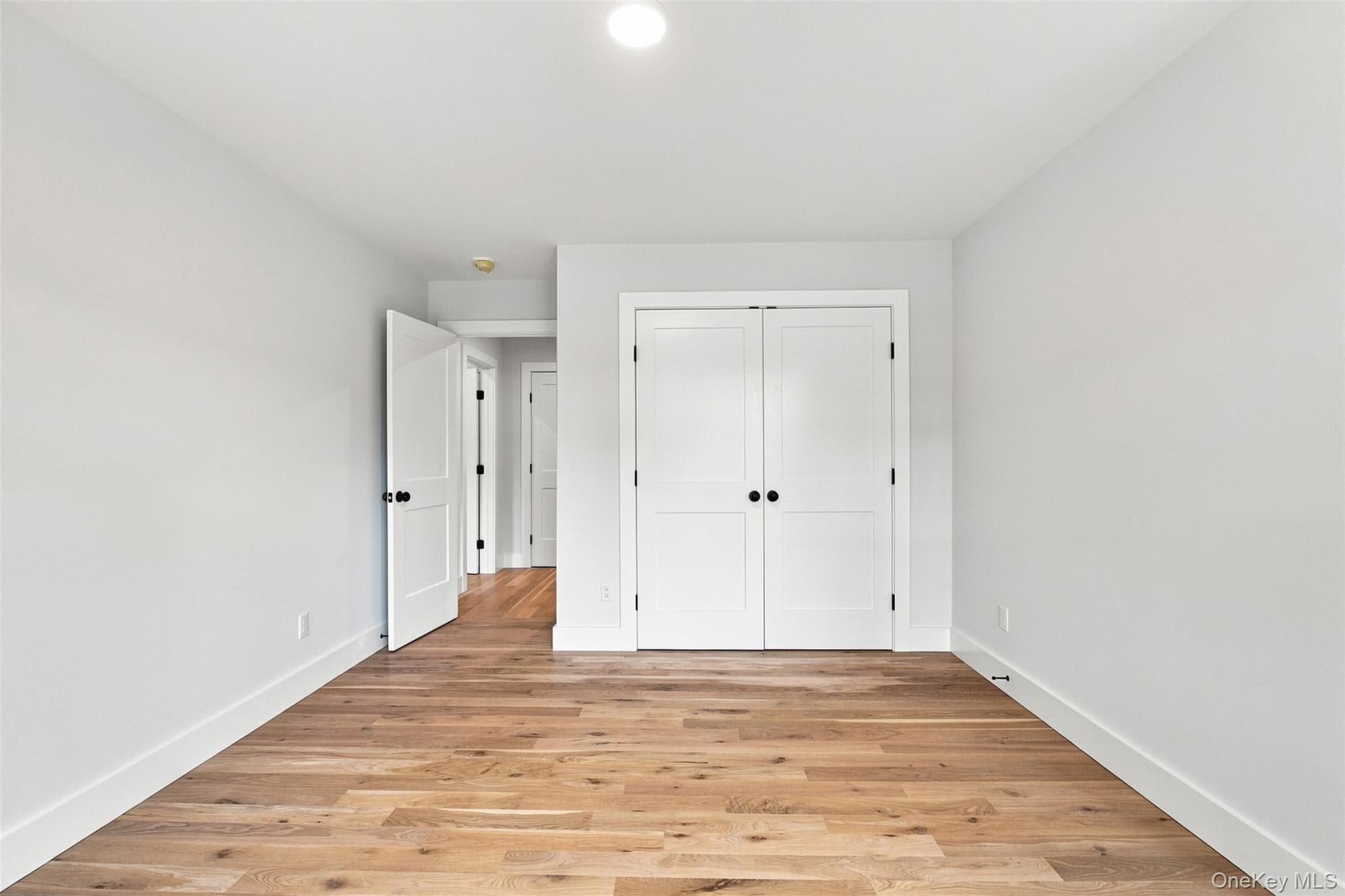 240 Mahopac Avenue thumbnail 22