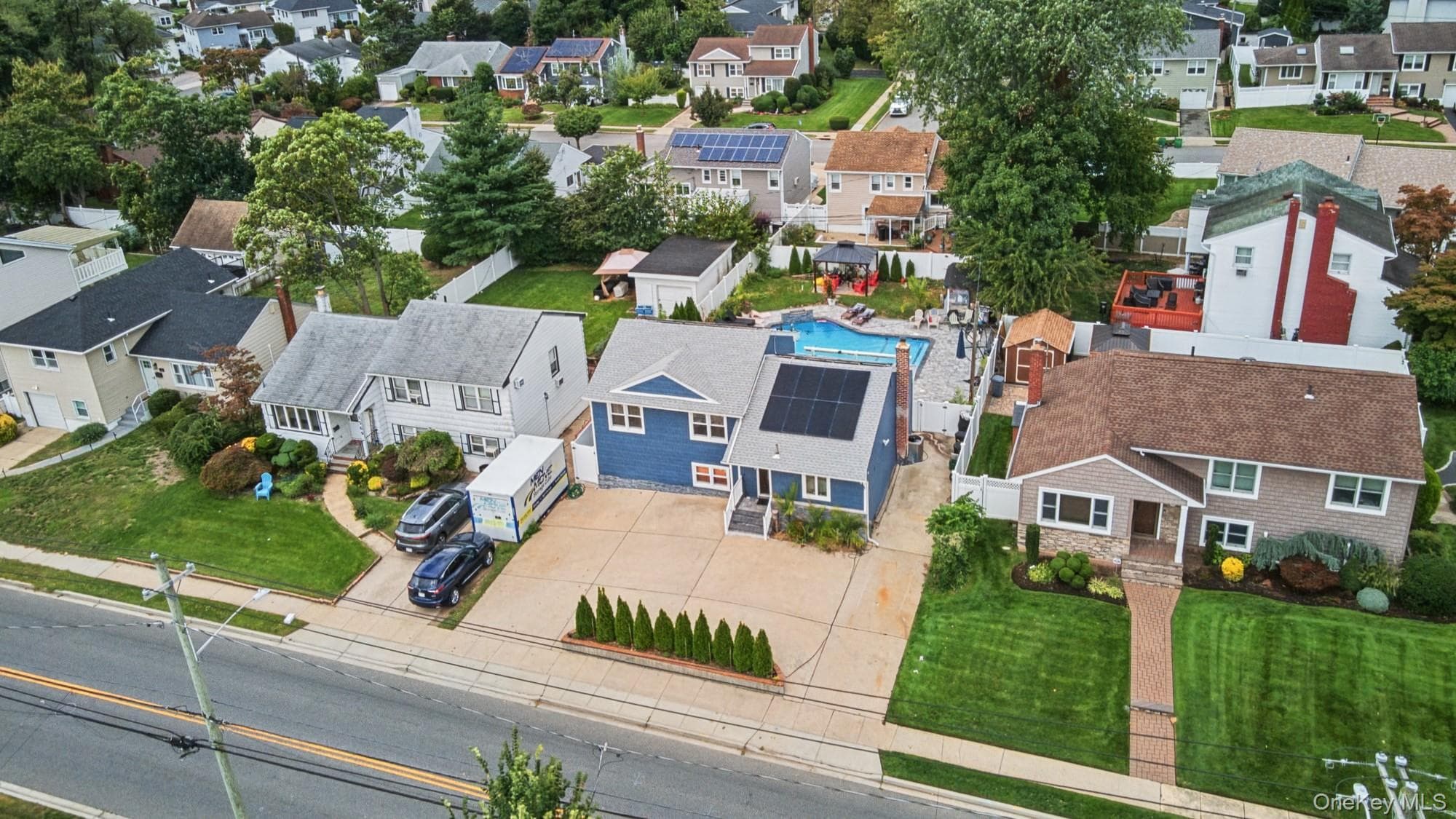 1575 Prospect Avenue thumbnail 3