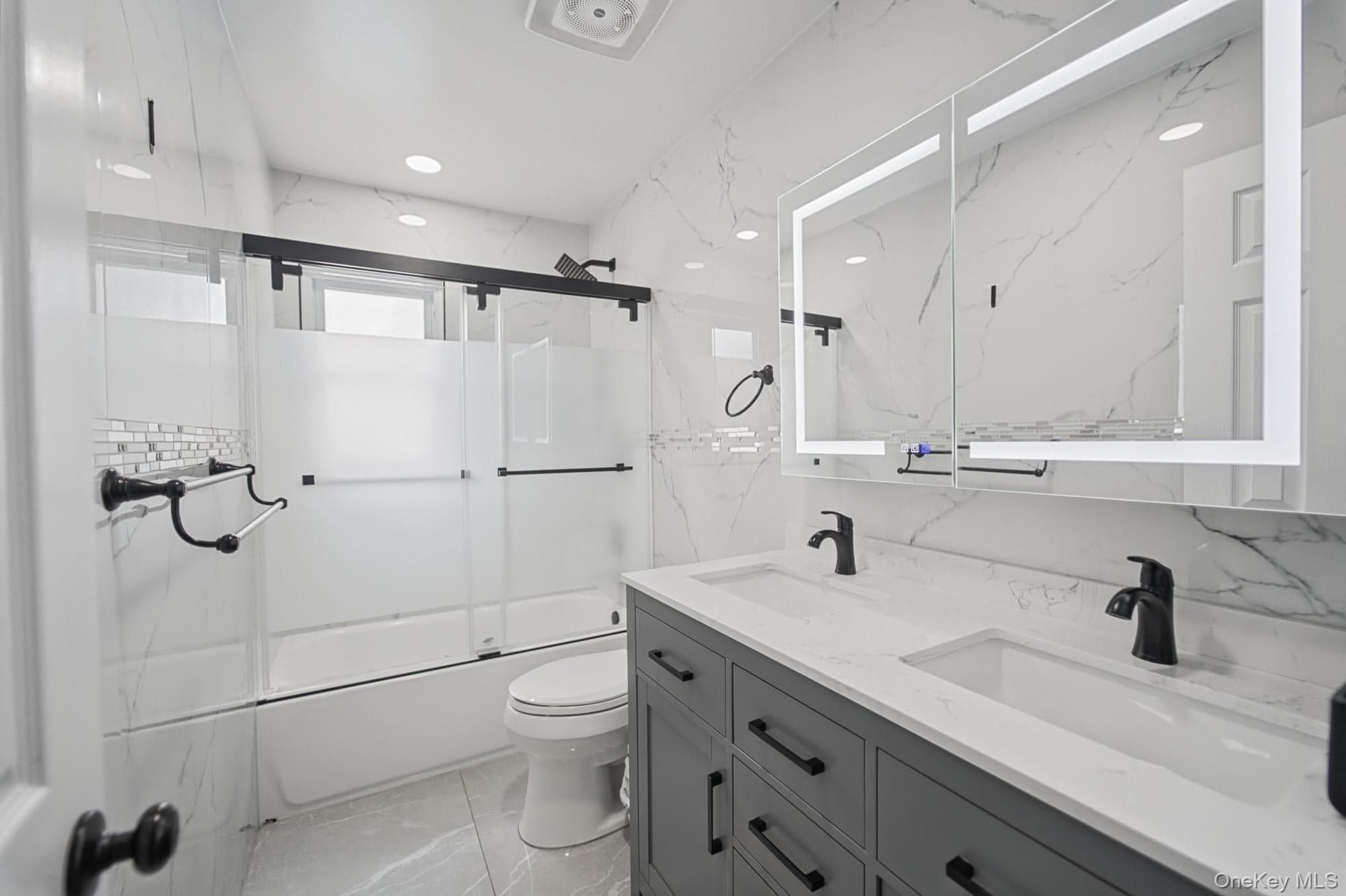 1575 Prospect Avenue thumbnail 15