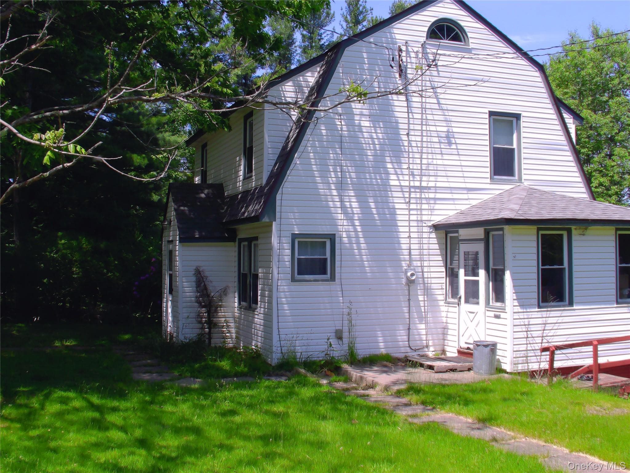 15 Cora Avenue thumbnail 4