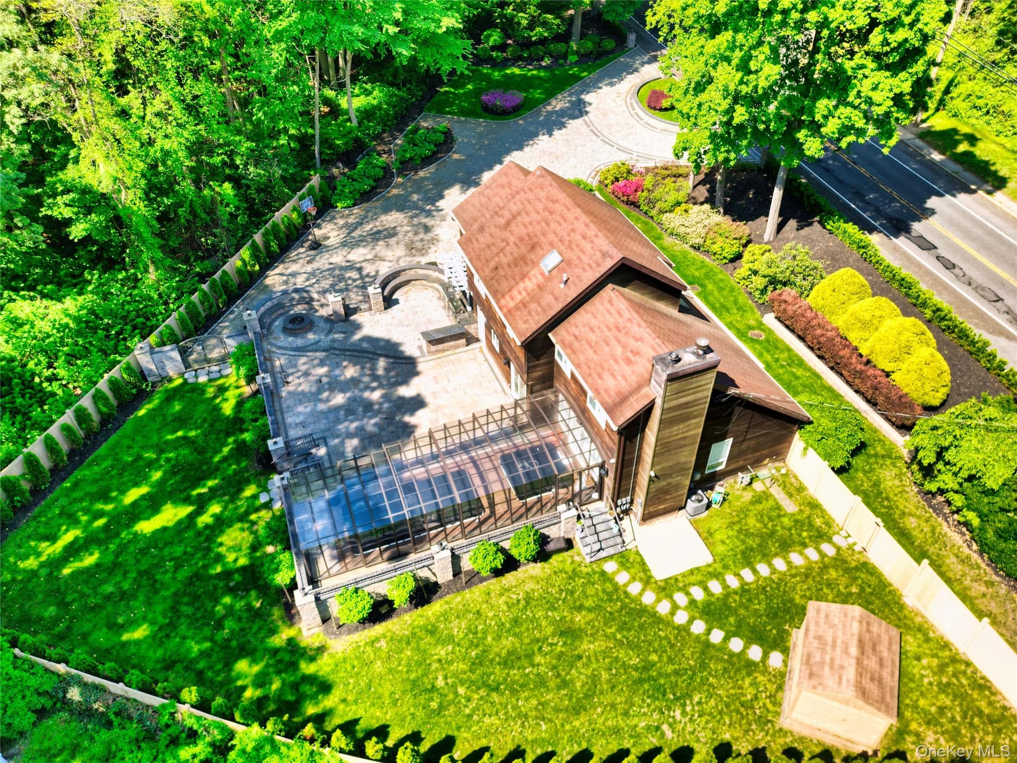 44 Warner Road, Huntington
