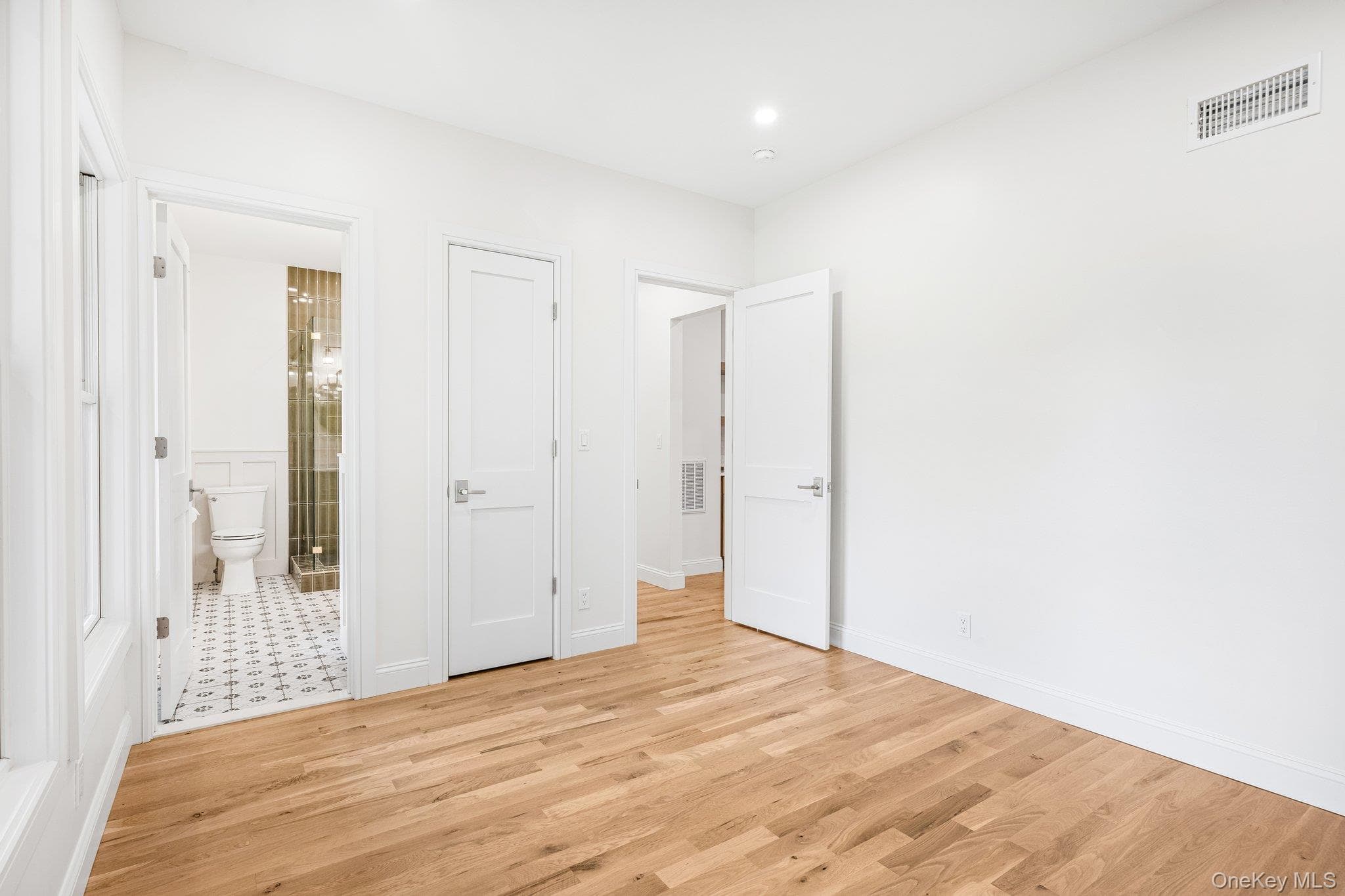 10 Nelson Avenue thumbnail 18