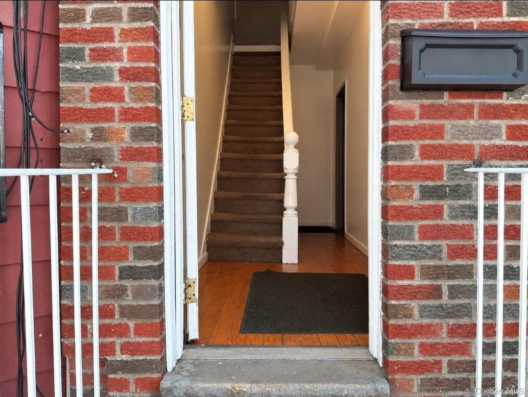 111-16 43rd Avenue thumbnail 6