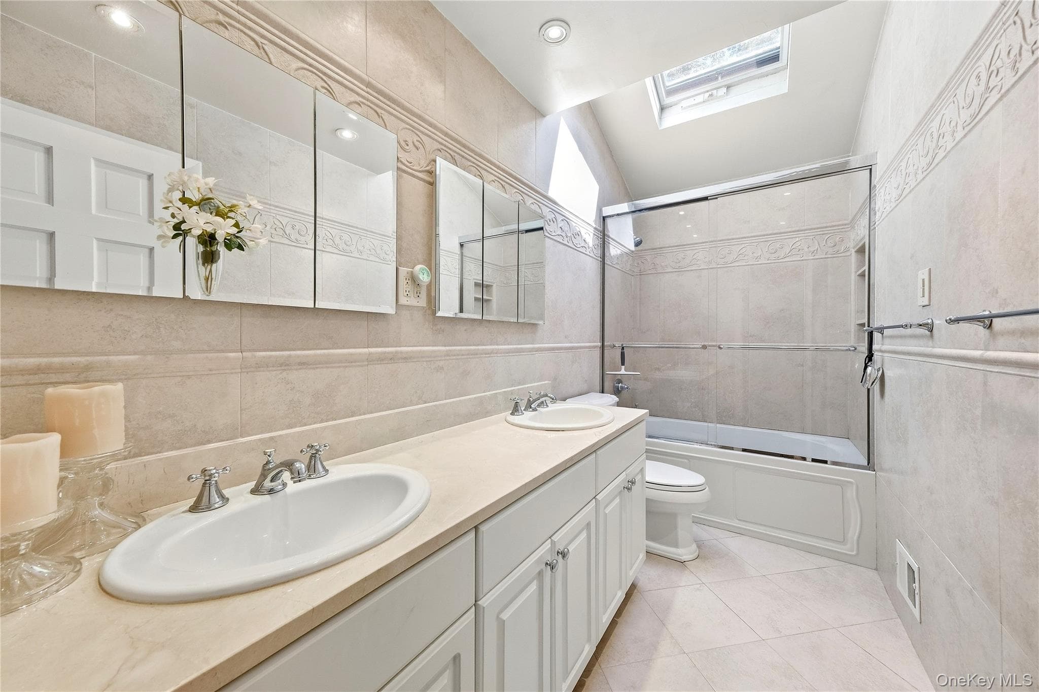26 Pickwick Hill Drive thumbnail 12