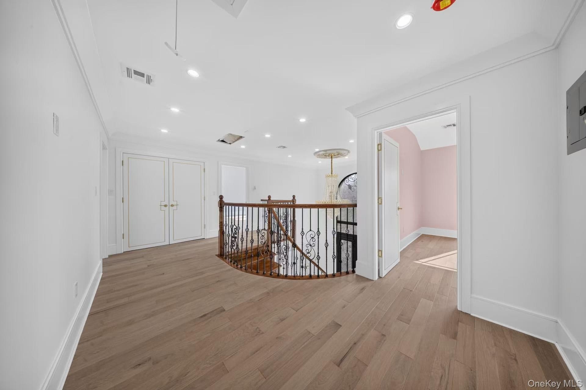 946 Cherry Lane thumbnail 15