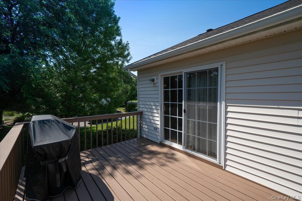 152 Highland Avenue thumbnail 40