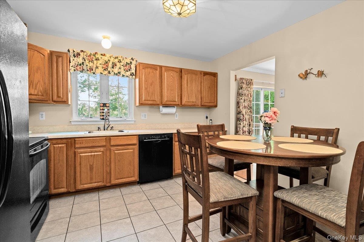 152 Highland Avenue thumbnail 4