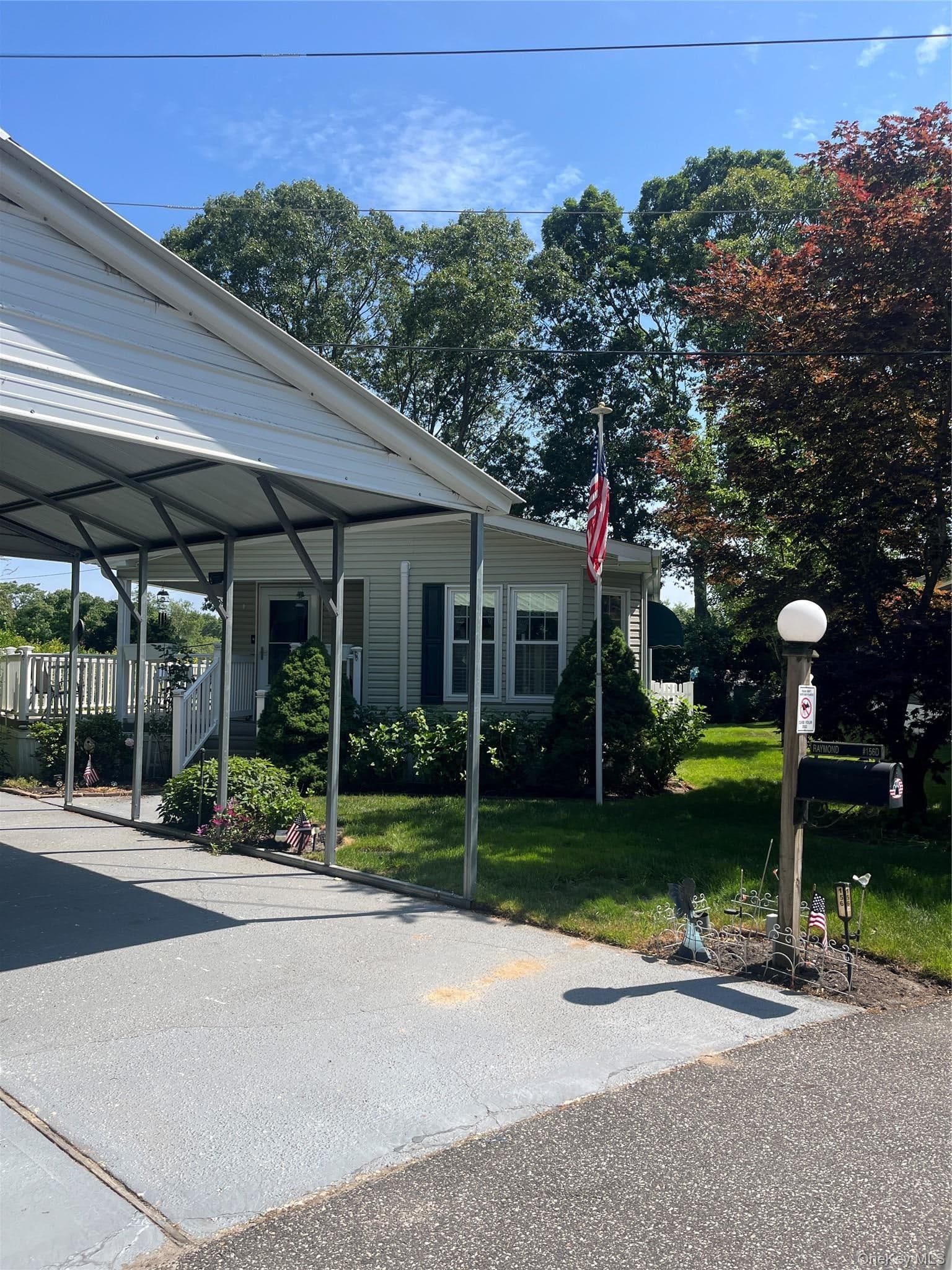 1661 Old Country Road Unit: 156D, Riverhead