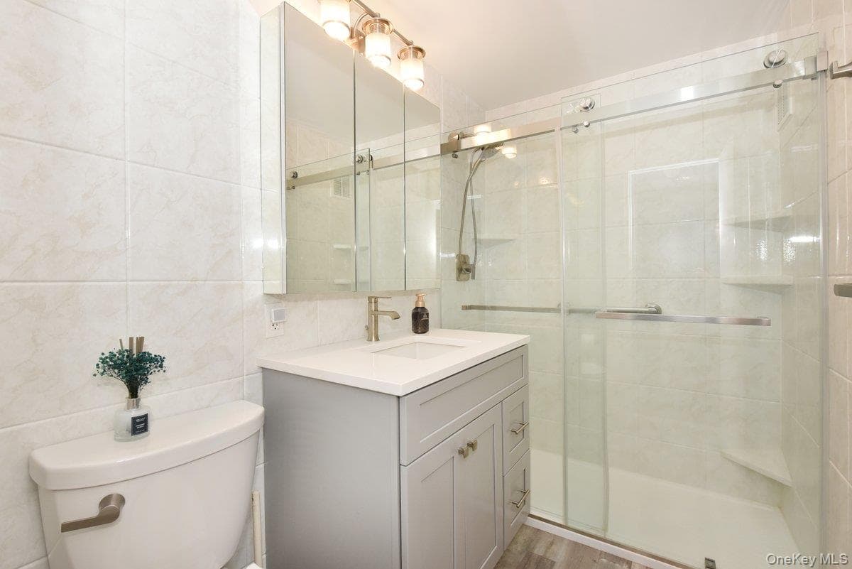 100 Clinton Avenue Unit: 4N thumbnail 11