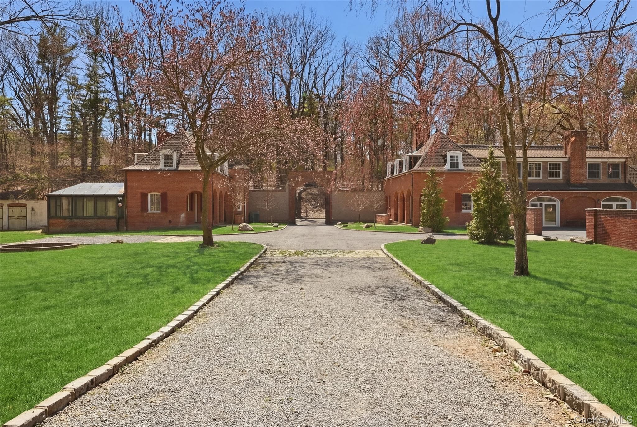 22 Brookville Road thumbnail 9