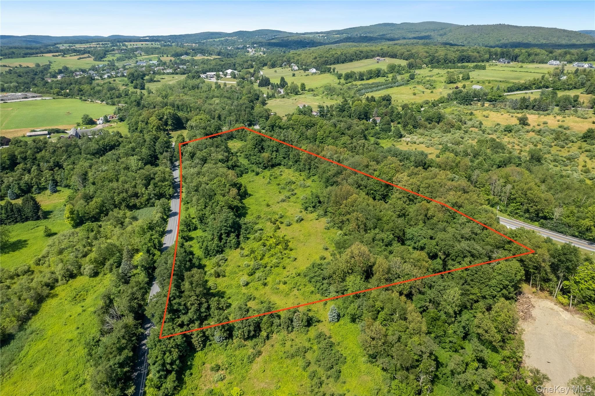 Clapp Hill Road thumbnail 2