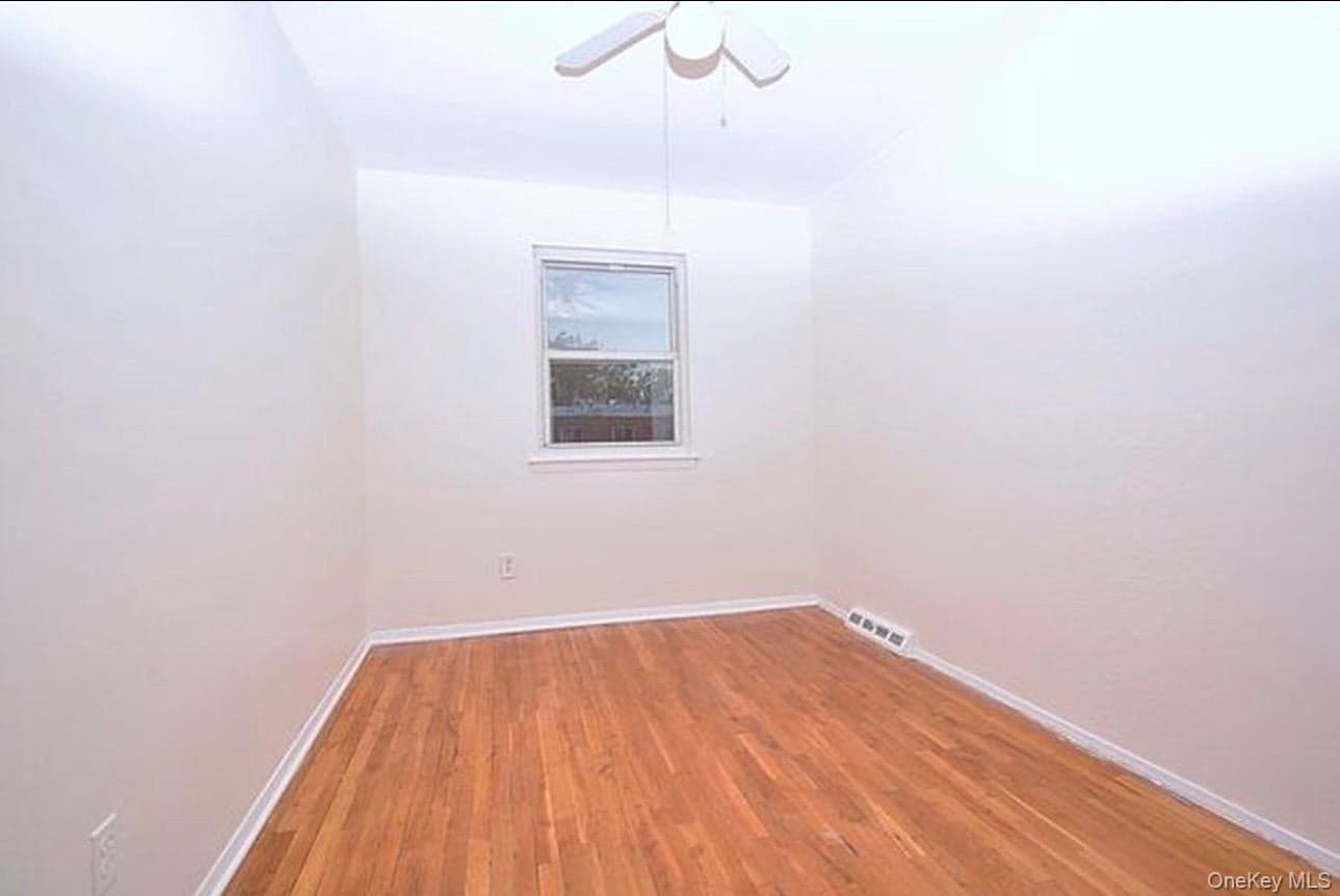 980 Jerome Street thumbnail 12