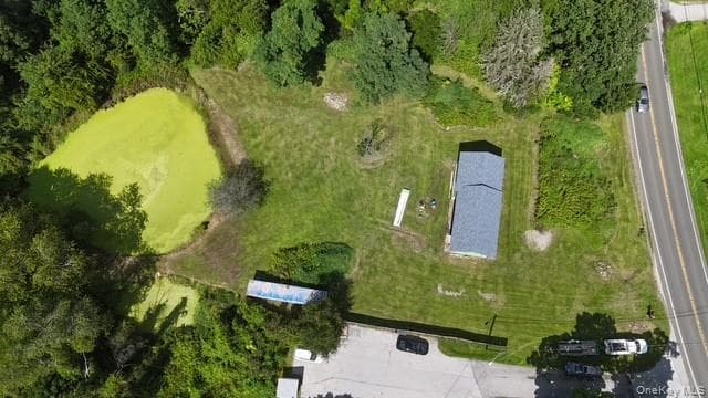 595 N Quaker Lane thumbnail 2