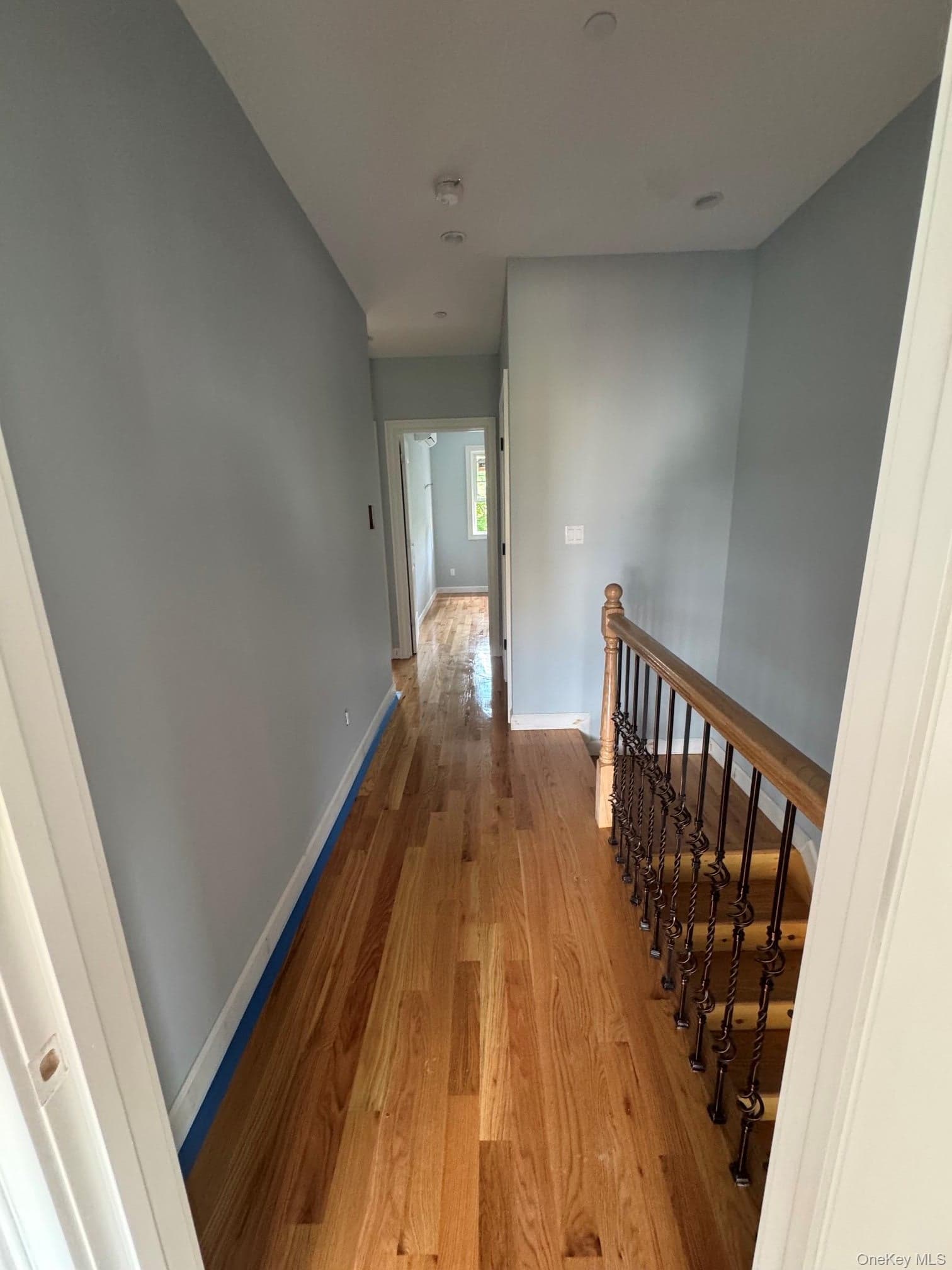452 Glenmore Avenue thumbnail 11