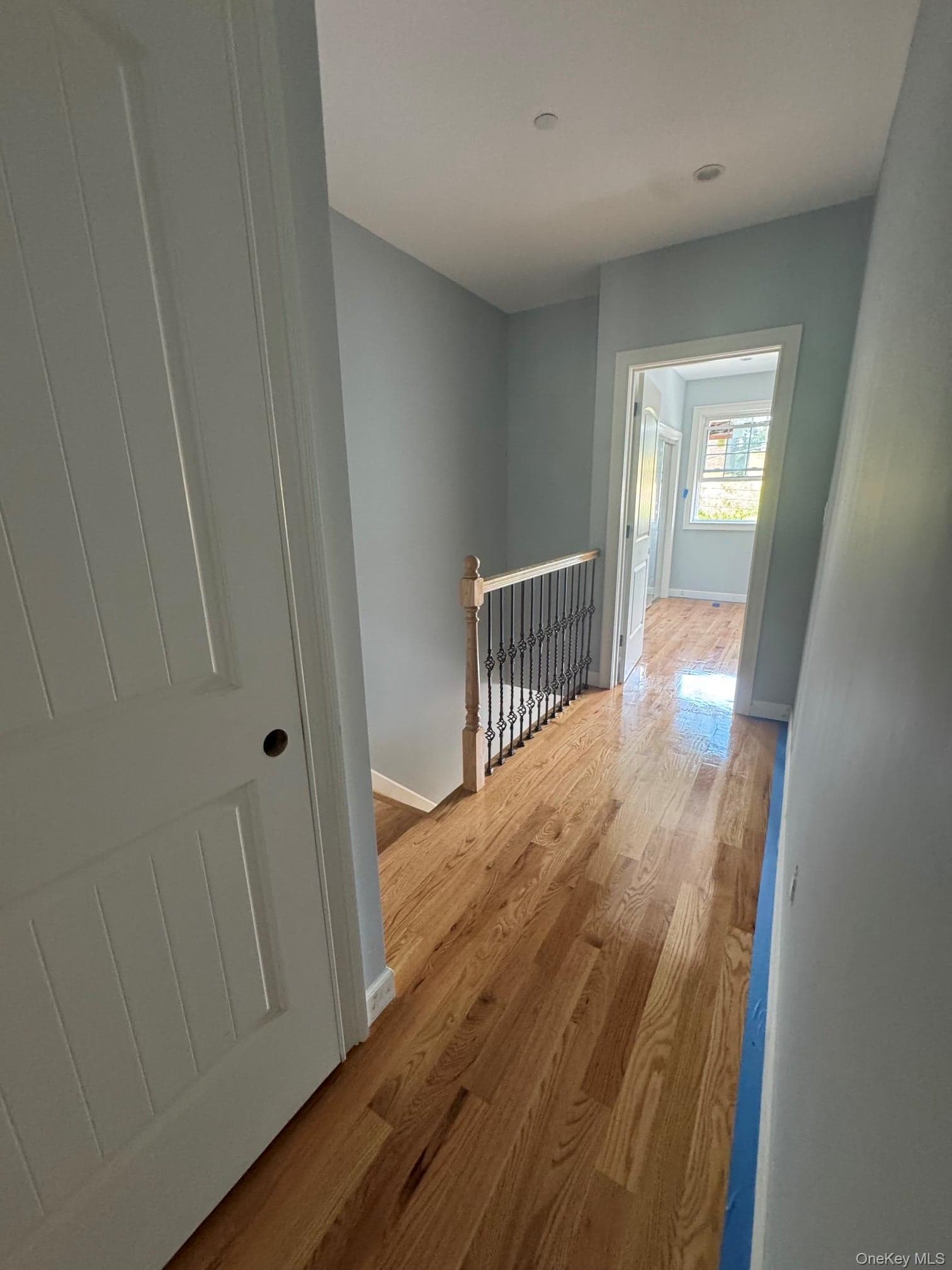 452 Glenmore Avenue thumbnail 16
